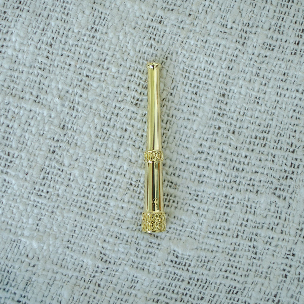 Root Smoke Holder (Stock)