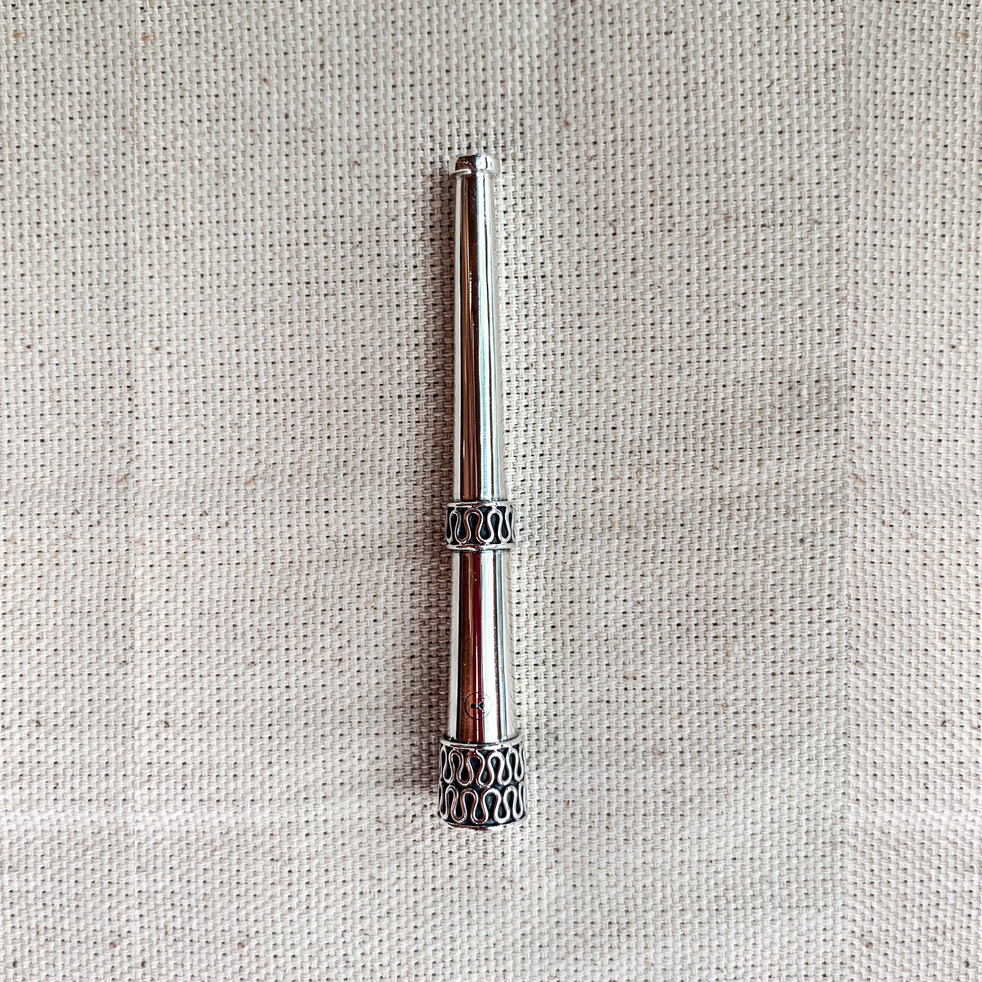 Root Silver Smoke Holder Product Shot